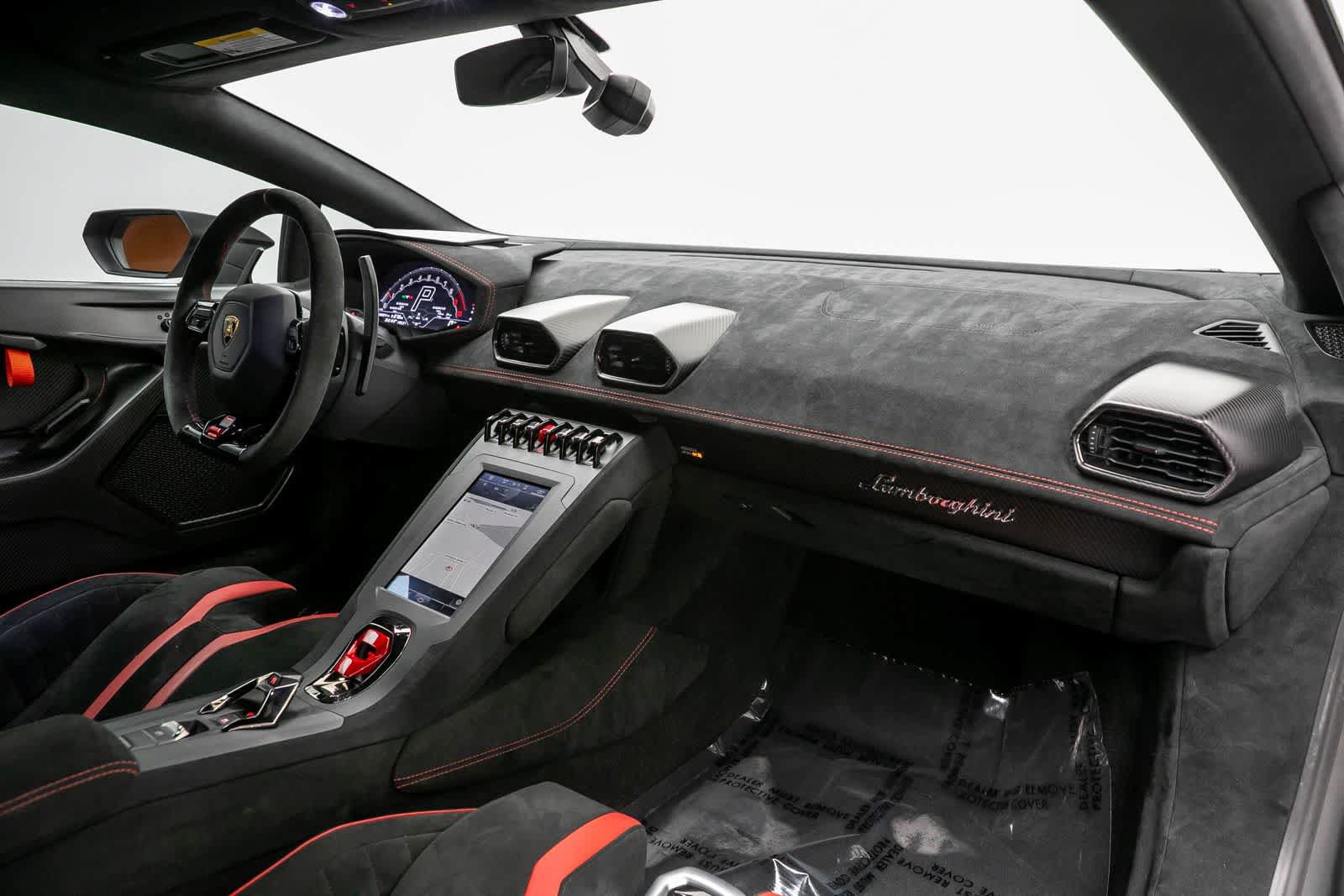Used 2022 Lamborghini Huracan STO RWD image 35