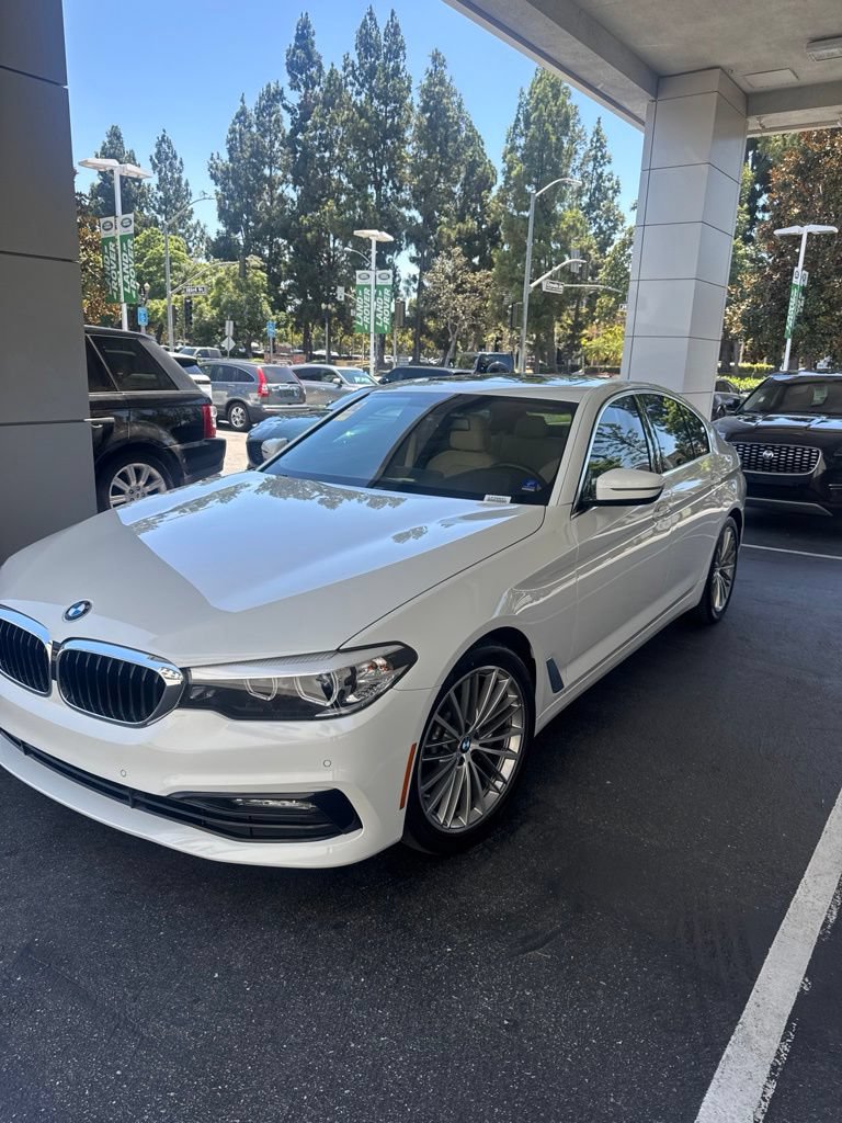 Used 2018 BMW 530i w/ Premium Package RWD image 1