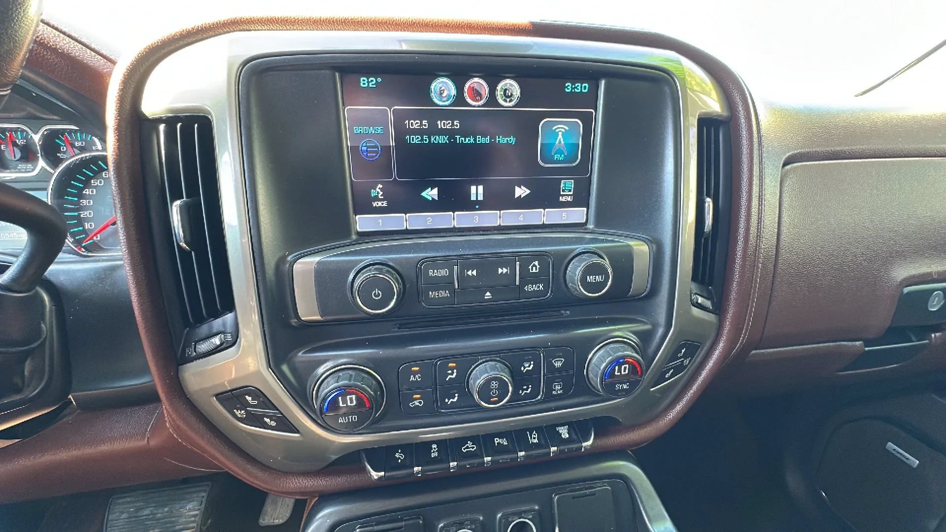 Used 2015 Chevrolet Silverado 3500 High Country w/ Duramax Plus Package AWD/4WD image 16