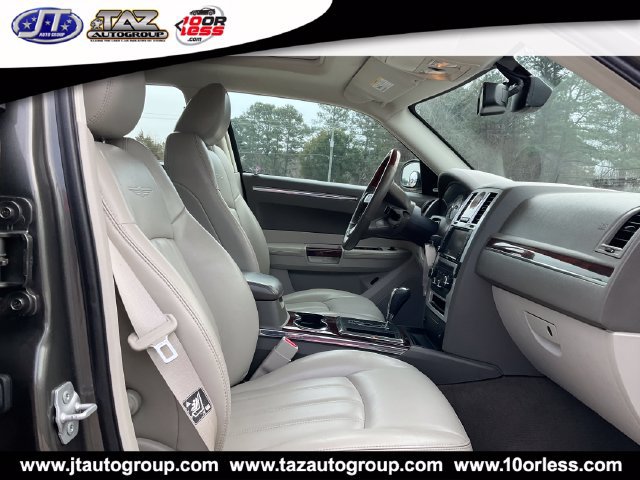 Used 2008 Chrysler 300 C w/ Protection Group II RWD image 14