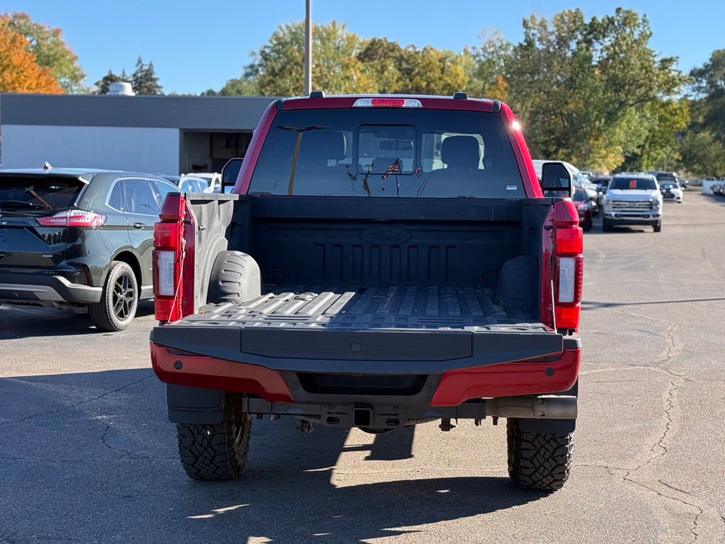 Certified 2022 Ford F250 Lariat w/ Black Appearance Package AWD/4WD image 38