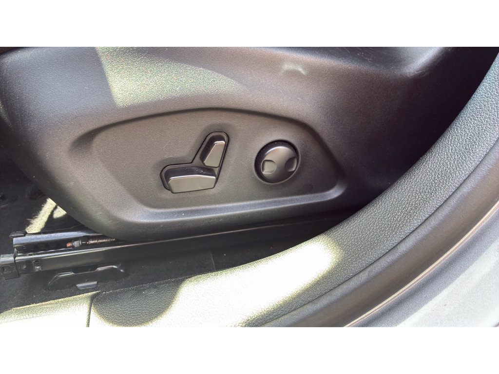 Used 2023 Jeep Compass Sport AWD/4WD image 13