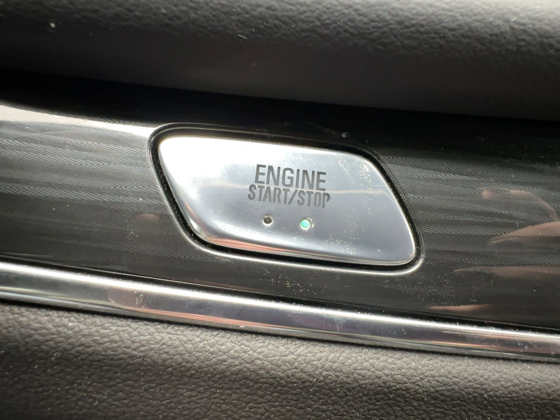 Used 2024 Buick Enclave Essence w/ Experience Buick Package image 25