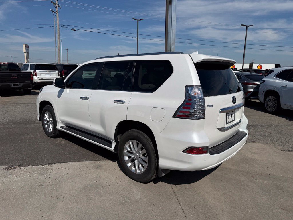 Used 2023 Lexus GX 460 Premium AWD/4WD image 3