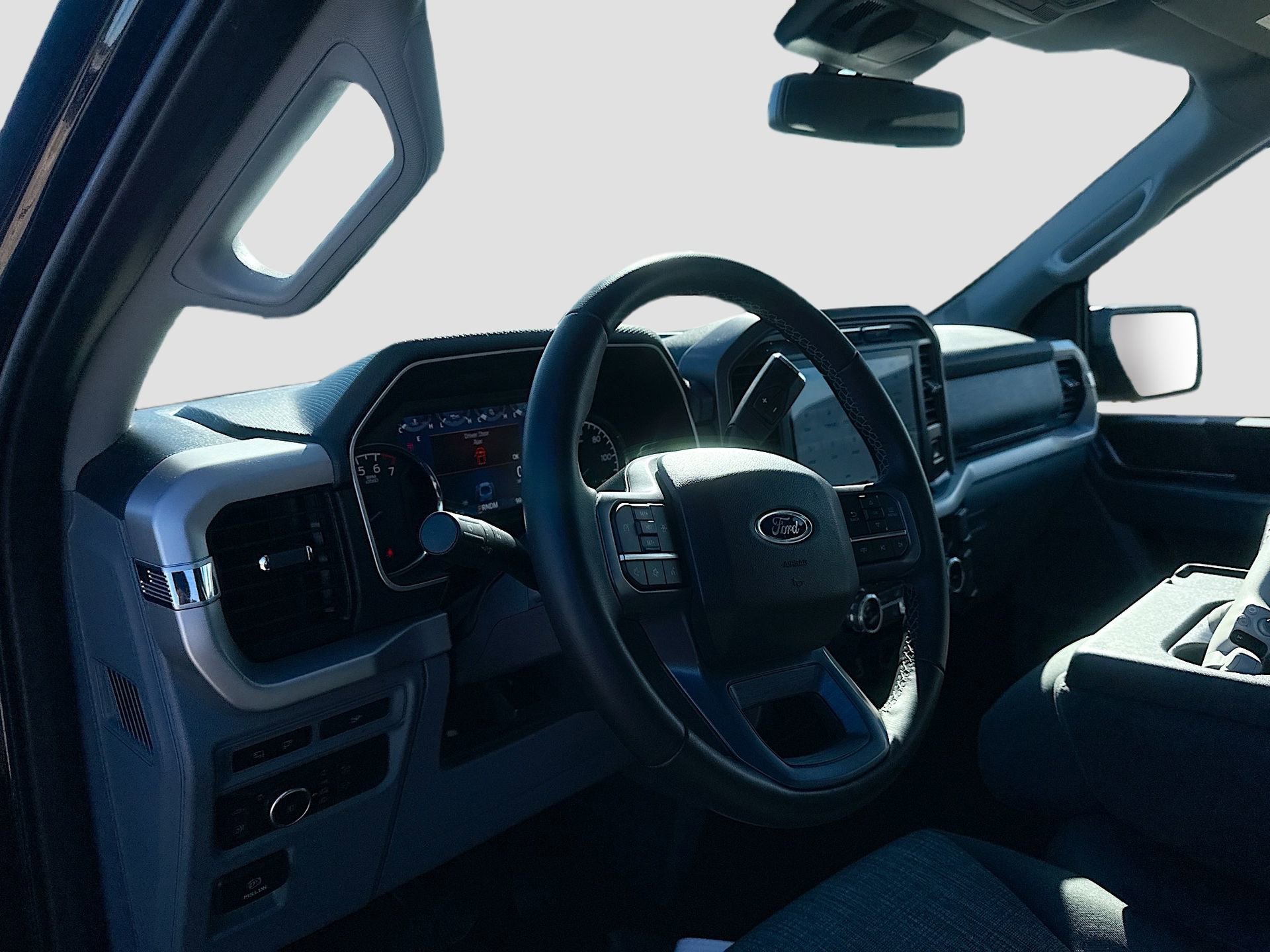 Used 2023 Ford F150 XLT w/ Equipment Group 302A High image 12