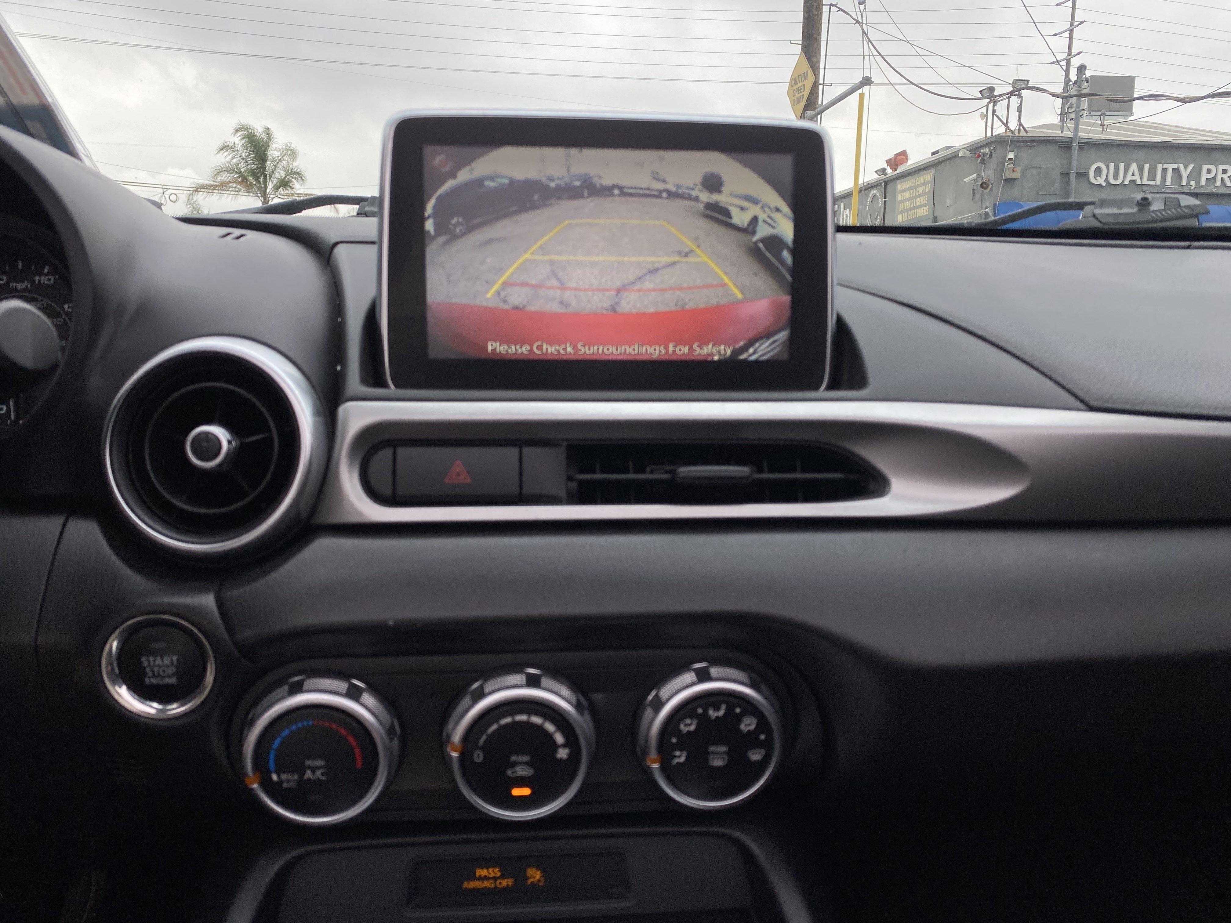 Used 2018 FIAT 124 Spider Classica w/ Technology & Siriusxm Group image 14