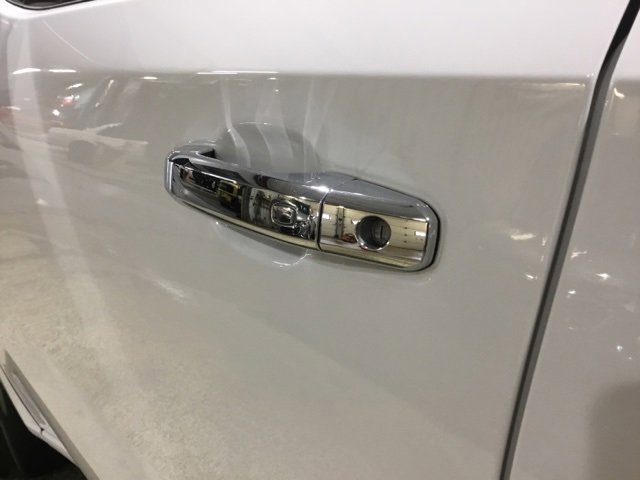 Used 2023 Chevrolet Silverado 1500 LTZ image 12