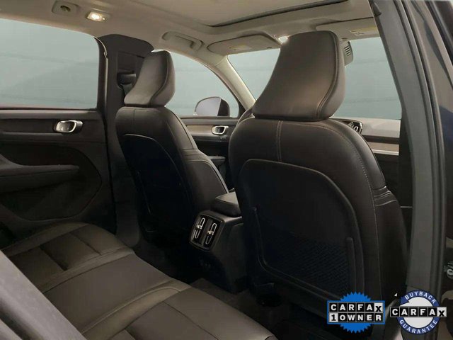 Used 2025 Volvo XC40 B5 Plus image 20