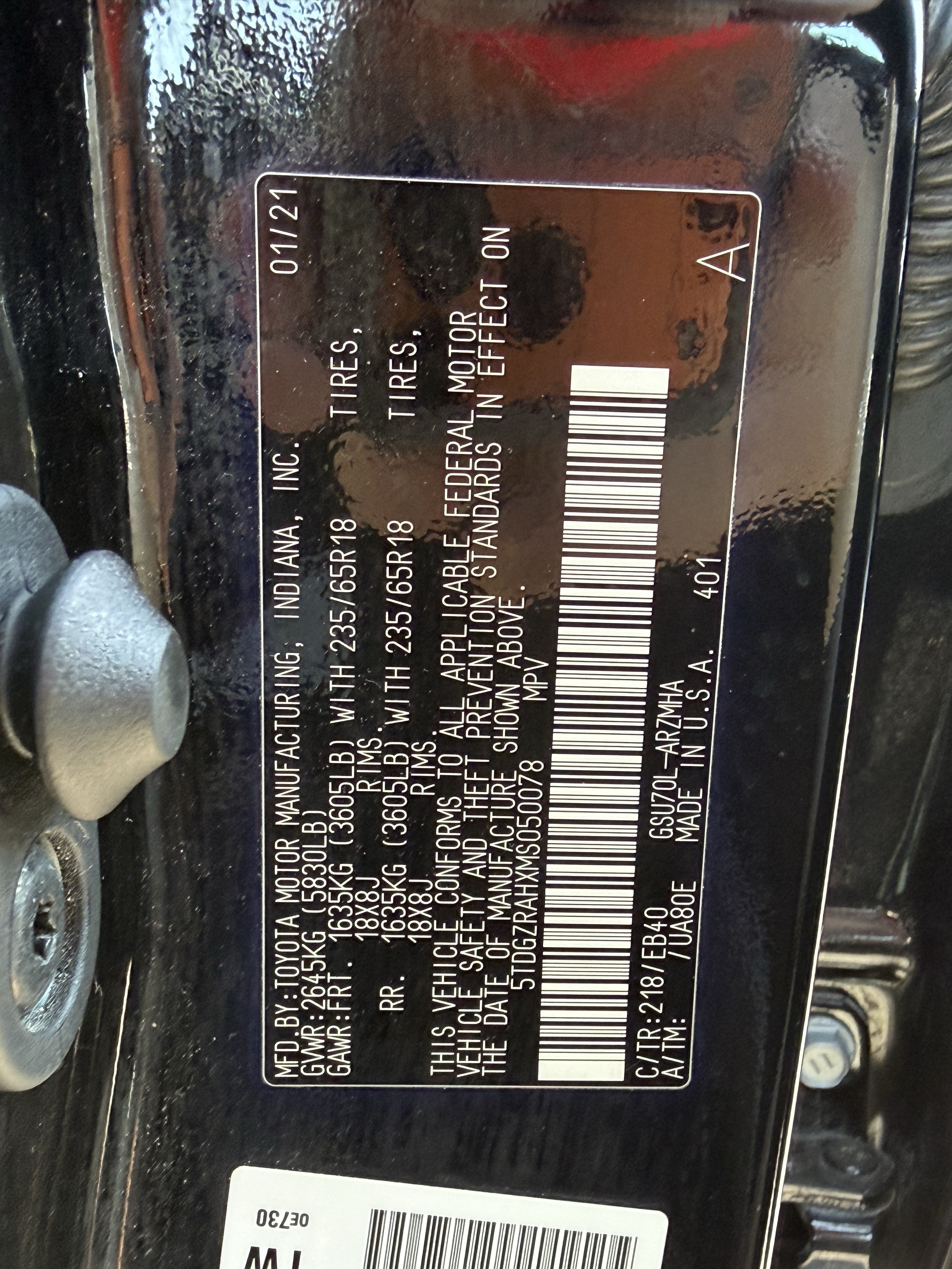 Used 2021 Toyota Highlander XLE FWD image 16