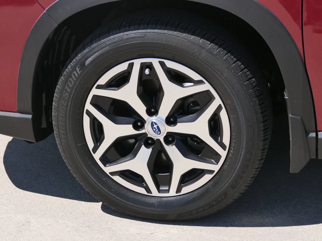Used 2021 Subaru Forester Premium AWD/4WD image 8