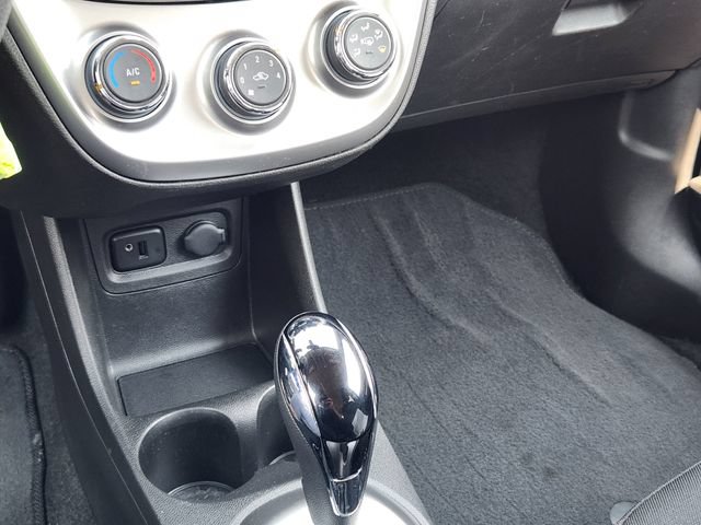 Used 2022 Hyundai Kona Limited w/ Cargo Package FWD image 24