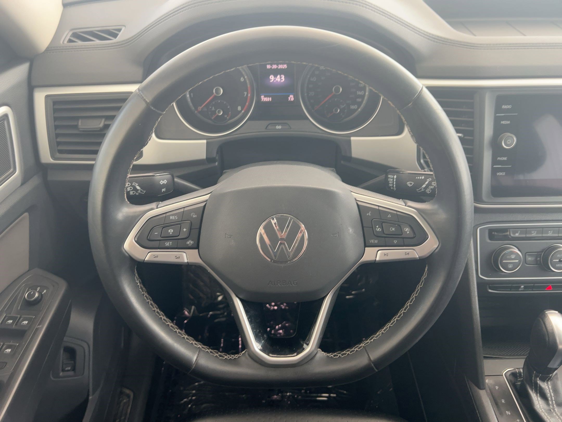 Used 2021 Volkswagen Atlas SE image 18