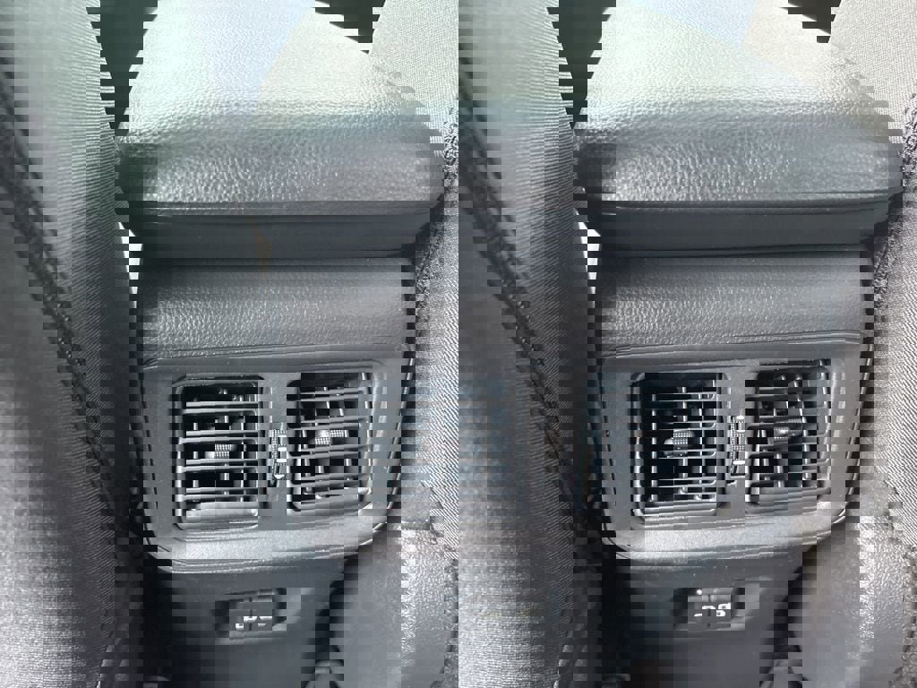 New 2025 Toyota RAV4 XLE image 11