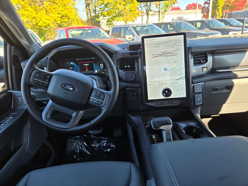 New 2025 Ford F150 Lightning Flash AWD/4WD image 10