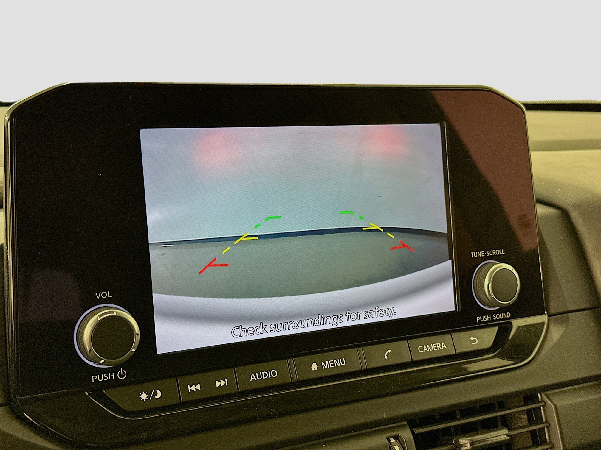 Used 2024 Nissan Pathfinder S image 22