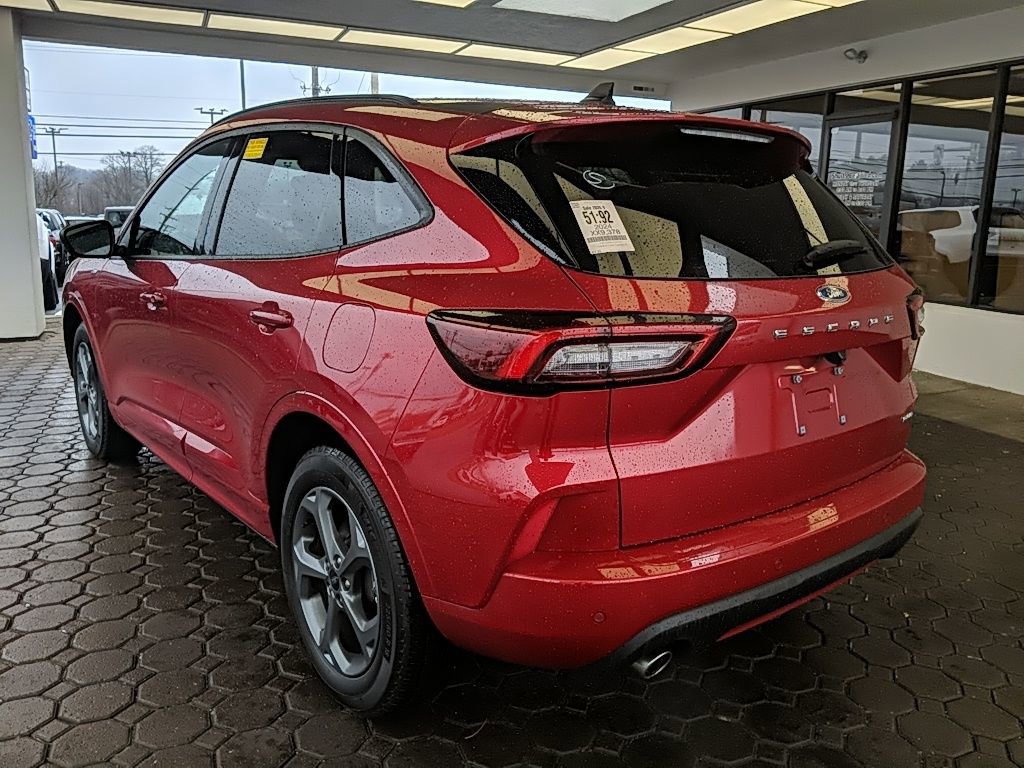 Used 2024 Ford Escape ST-Line w/ Tech Pack #1 image 8
