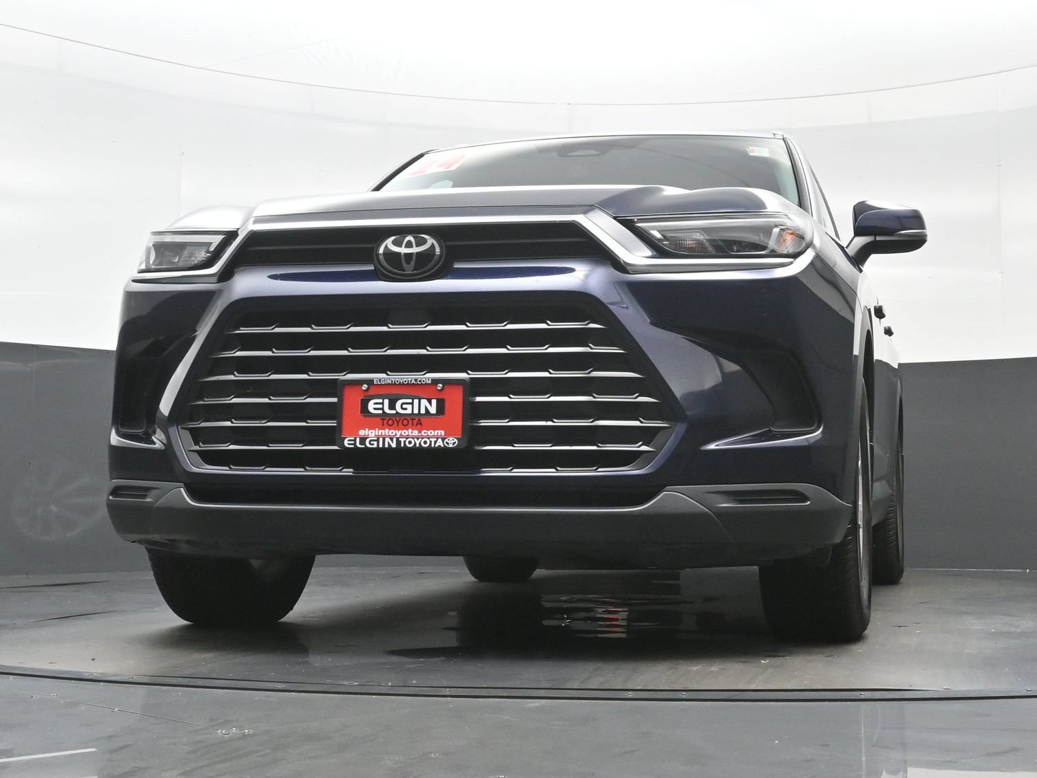 Used 2024 Toyota Grand Highlander AWD image 28