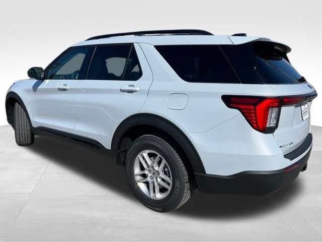 New 2026 Ford Explorer Active AWD/4WD image 5