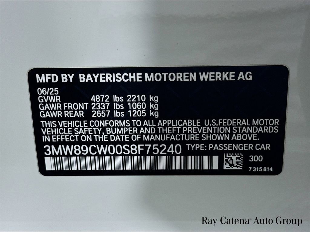 Used 2025 BMW 330i xDrive Sedan w/ Convenience Package image 33