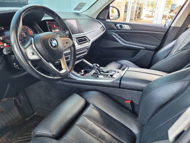 Used 2021 BMW X7 xDrive40i w/ Premium Package AWD/4WD image 10