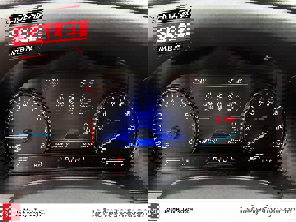 Used 2023 Ford Explorer XLT w/ Equipment Group 202A image 14