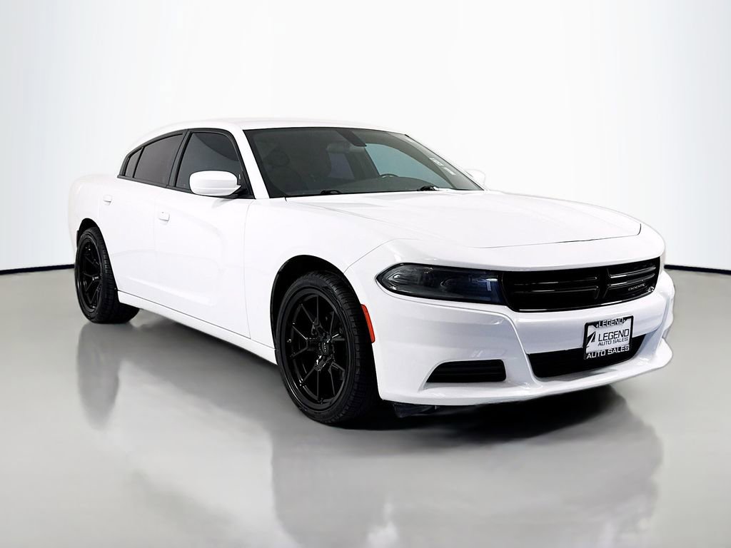 Used 2022 Dodge Charger SXT image 3
