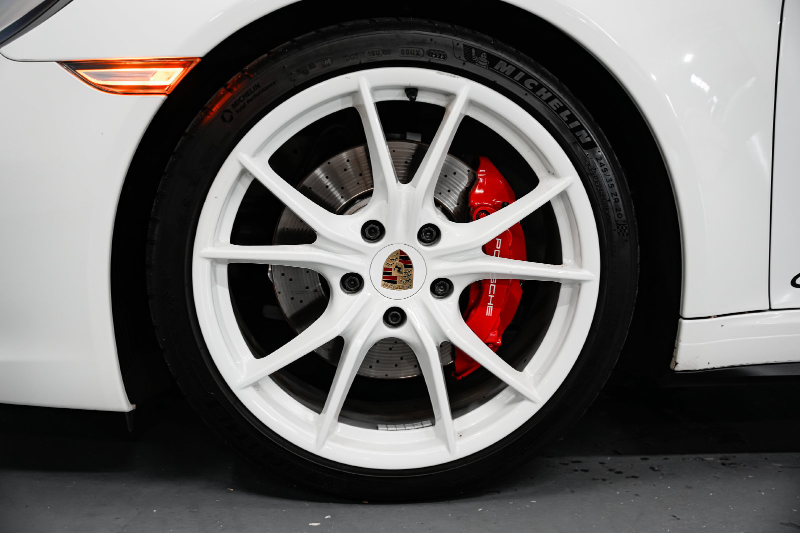 Used 2019 Porsche 911 Targa 4 GTS w/ GTS Interior Package AWD/4WD image 46