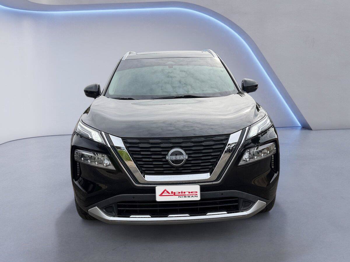 Used 2025 Nissan Pathfinder SV AWD/4WD image 8