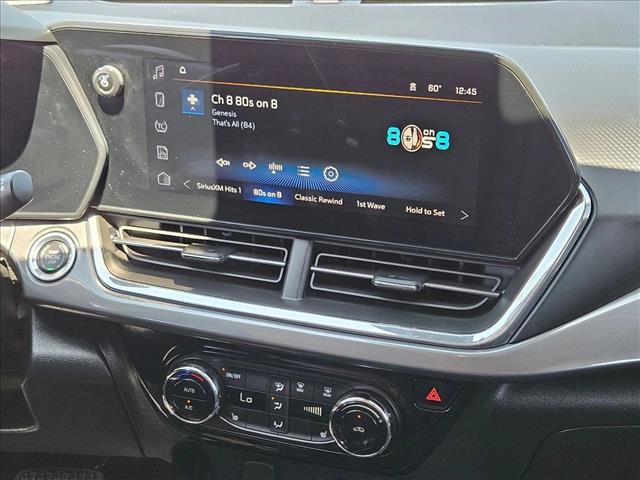Used 2024 Chevrolet Trax ACTIV w/ Sunroof Package image 18