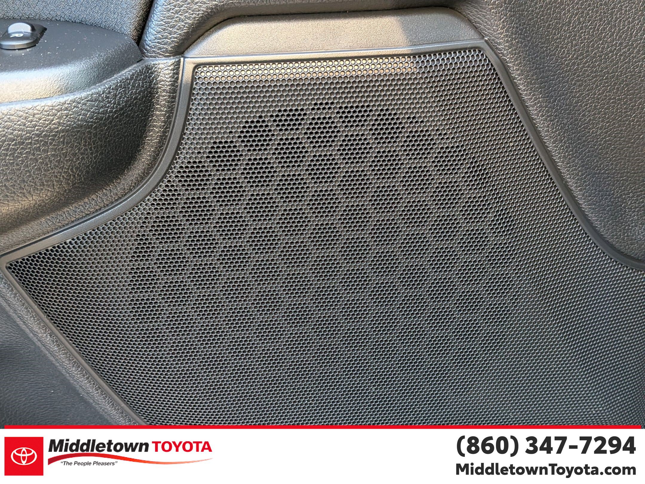 Used 2018 Honda CR-V EX image 13