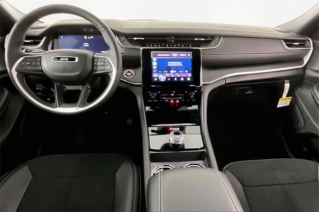 New 2025 Jeep Grand Cherokee L Altitude image 6