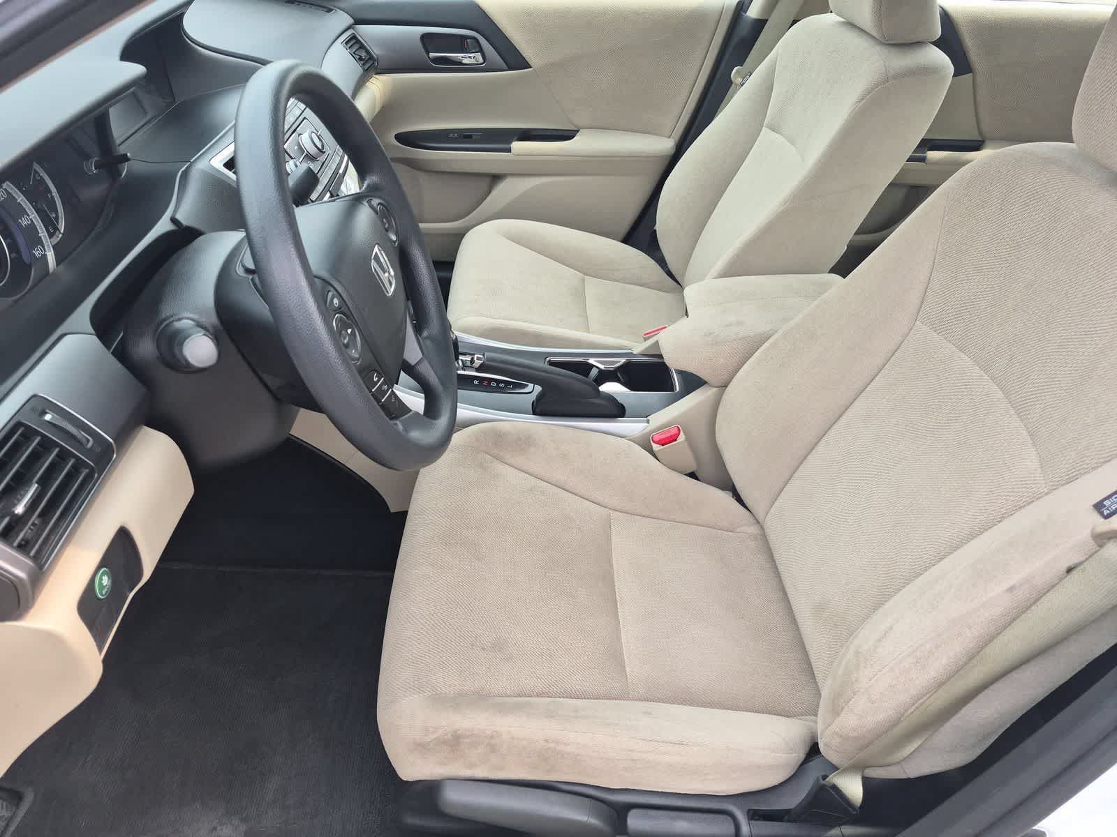 Used 2013 Honda Accord LX image 16