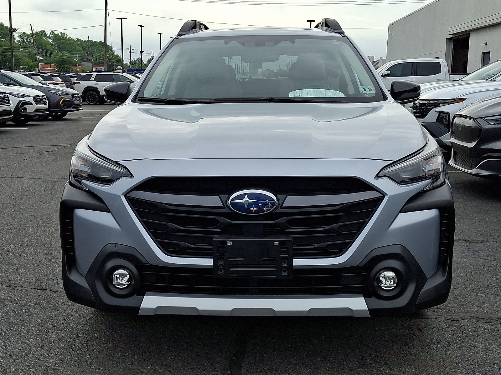 Certified 2024 Subaru Outback Limited AWD/4WD image 2