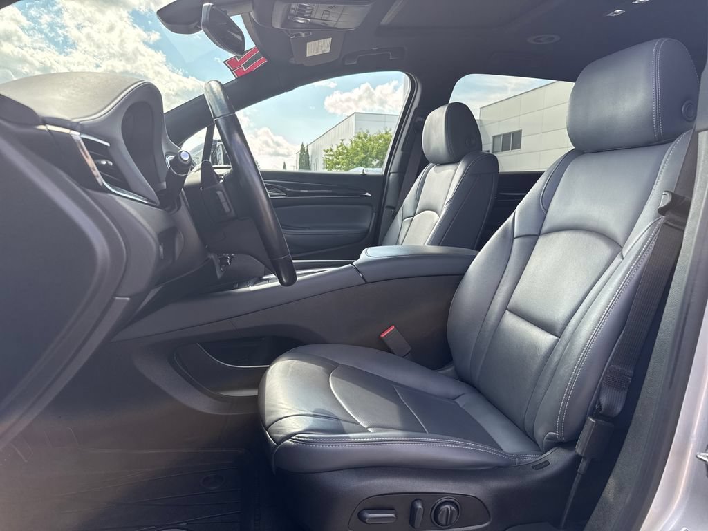 Certified 2022 Buick Enclave Essence w/ Experience Buick Package AWD/4WD image 13