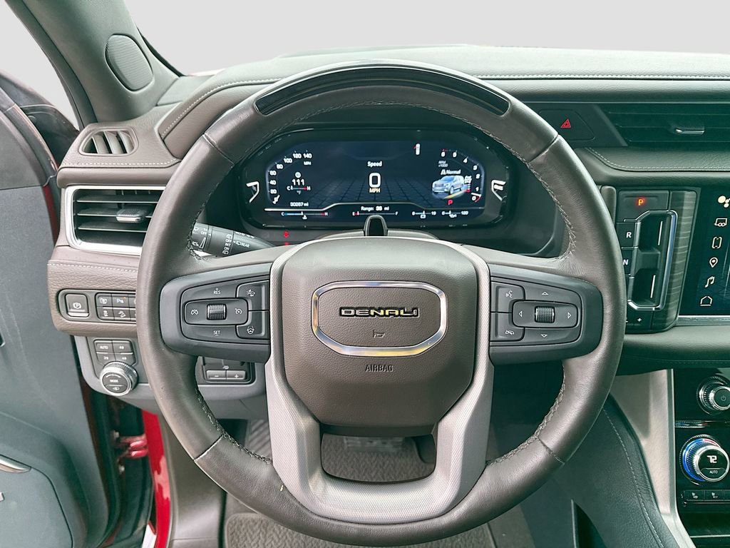 Used 2024 GMC Yukon Denali w/ Denali Reserve Package image 15