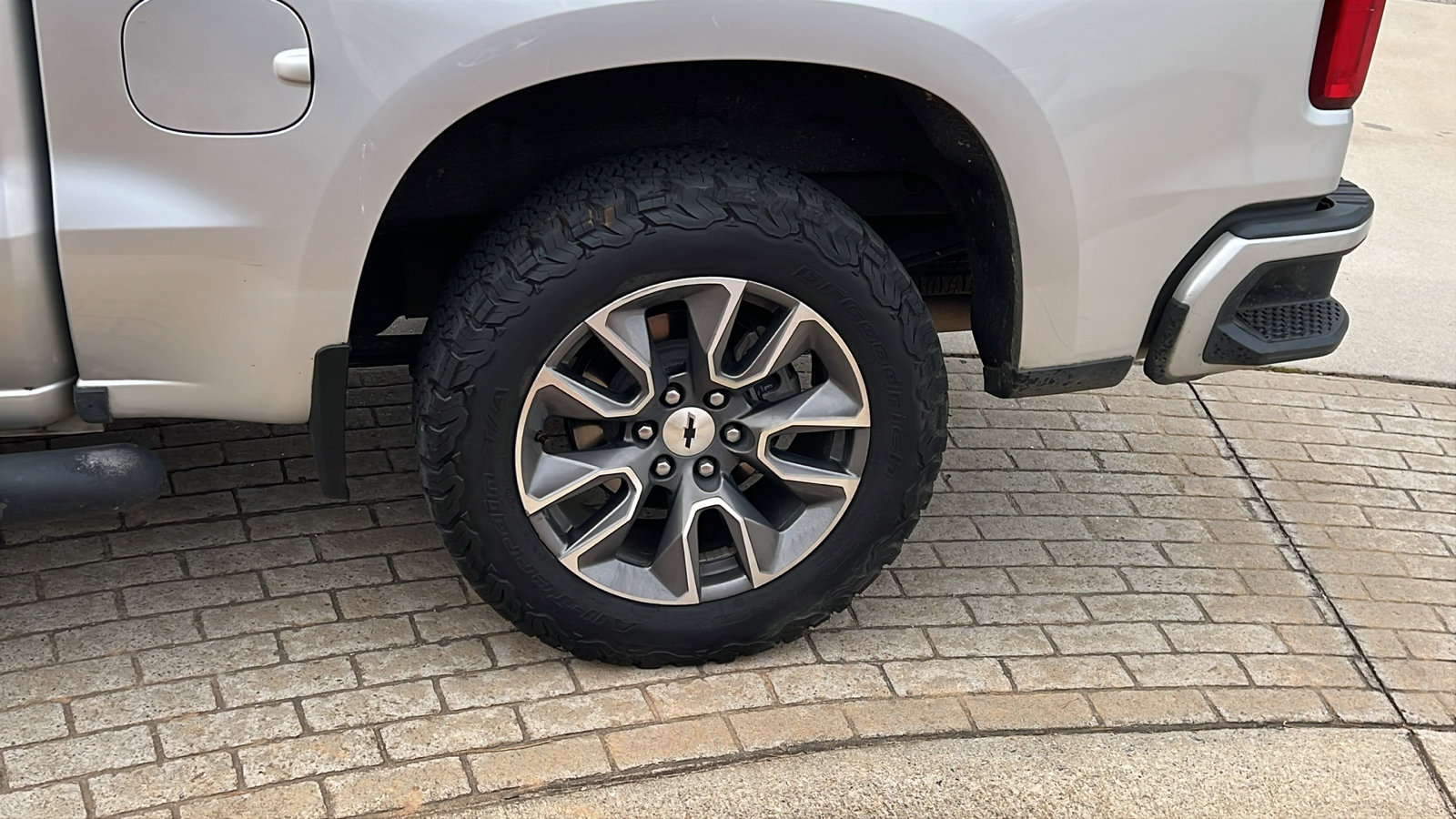 Used 2020 Chevrolet Silverado 1500 RST w/ All-Star Edition image 12