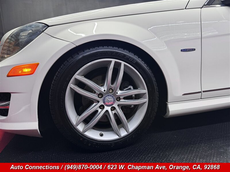 Used 2012 Mercedes-Benz C 250 Sedan image 40
