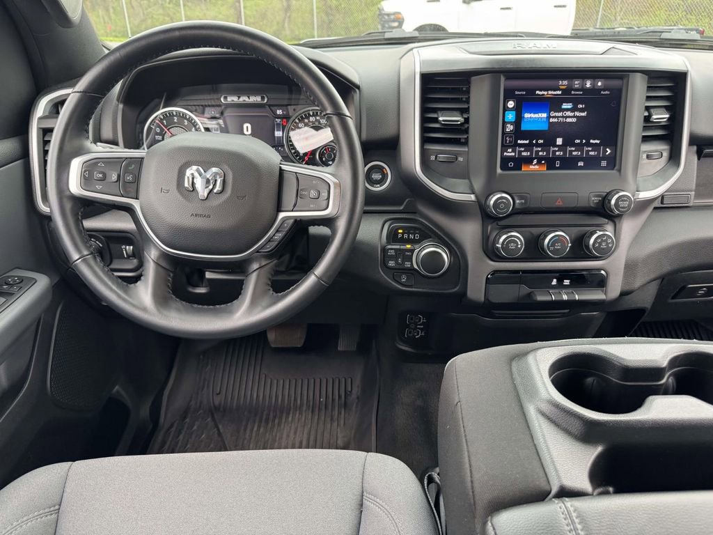 Used 2022 RAM 1500 Big Horn AWD/4WD image 17