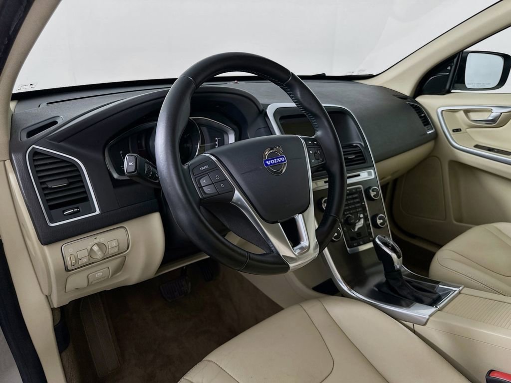 Used 2015 Volvo XC60 T5 Premier FWD image 9