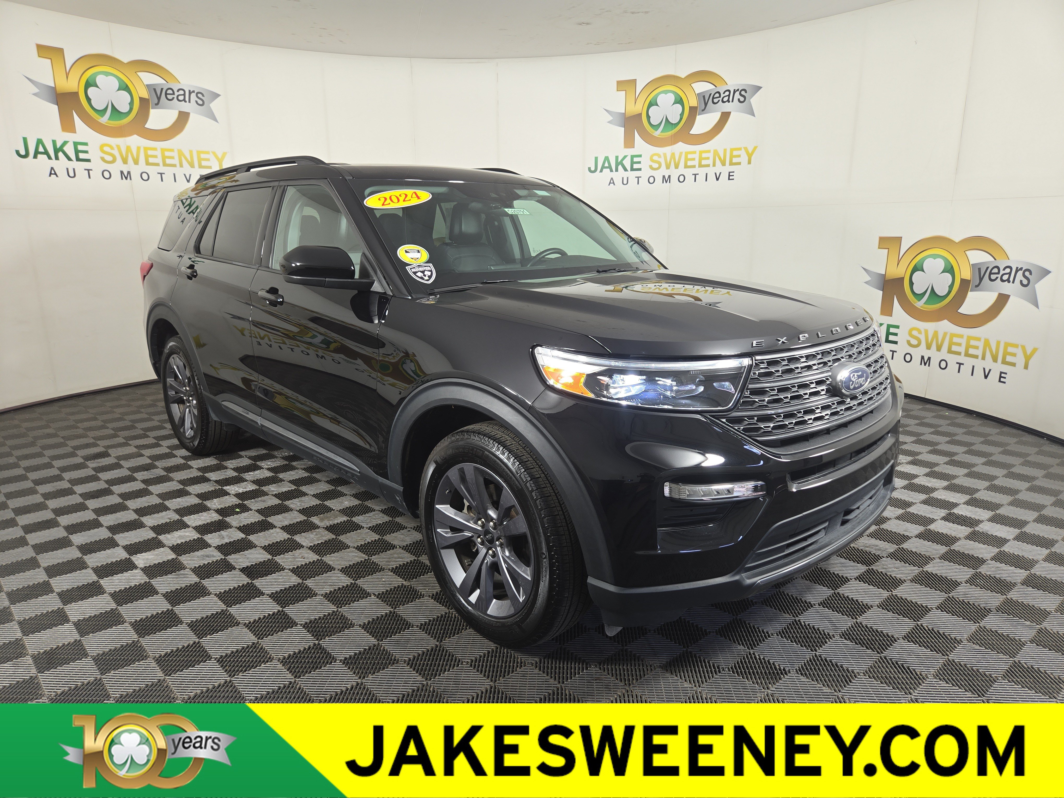 Used 2024 Ford Explorer XLT w/ Equipment Group 202A