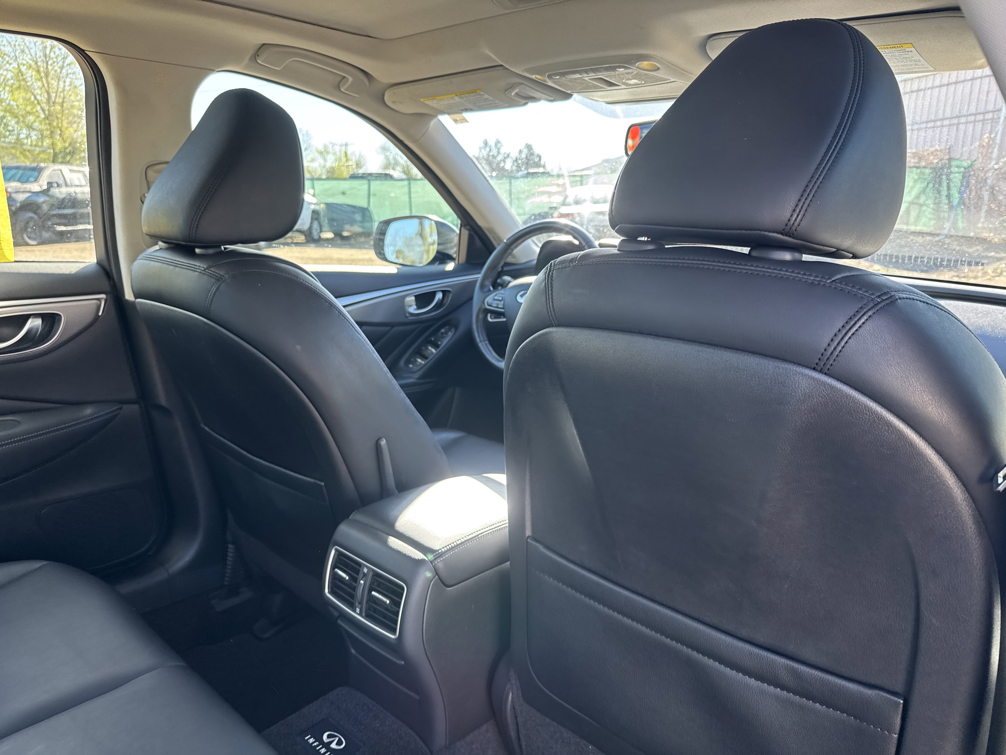 Used 2014 INFINITI Q50 Premium w/ Navigation Package image 17