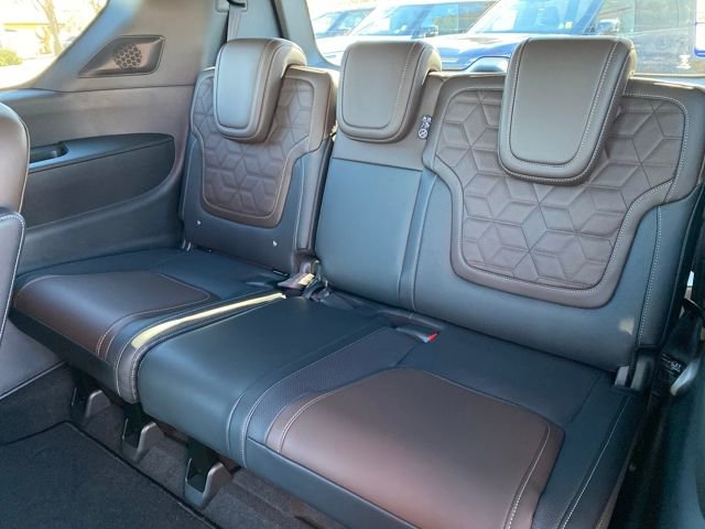 New 2026 Nissan Armada Platinum Reserve image 13