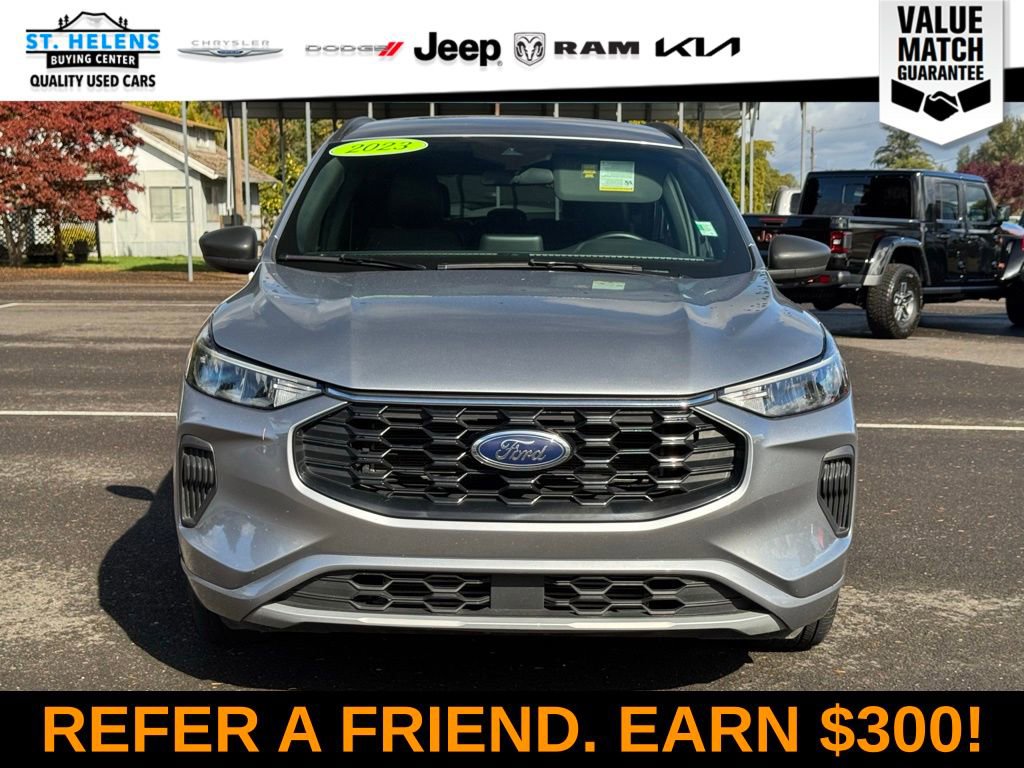 Used 2023 Ford Escape ST-Line w/ Cold Weather Package image 11