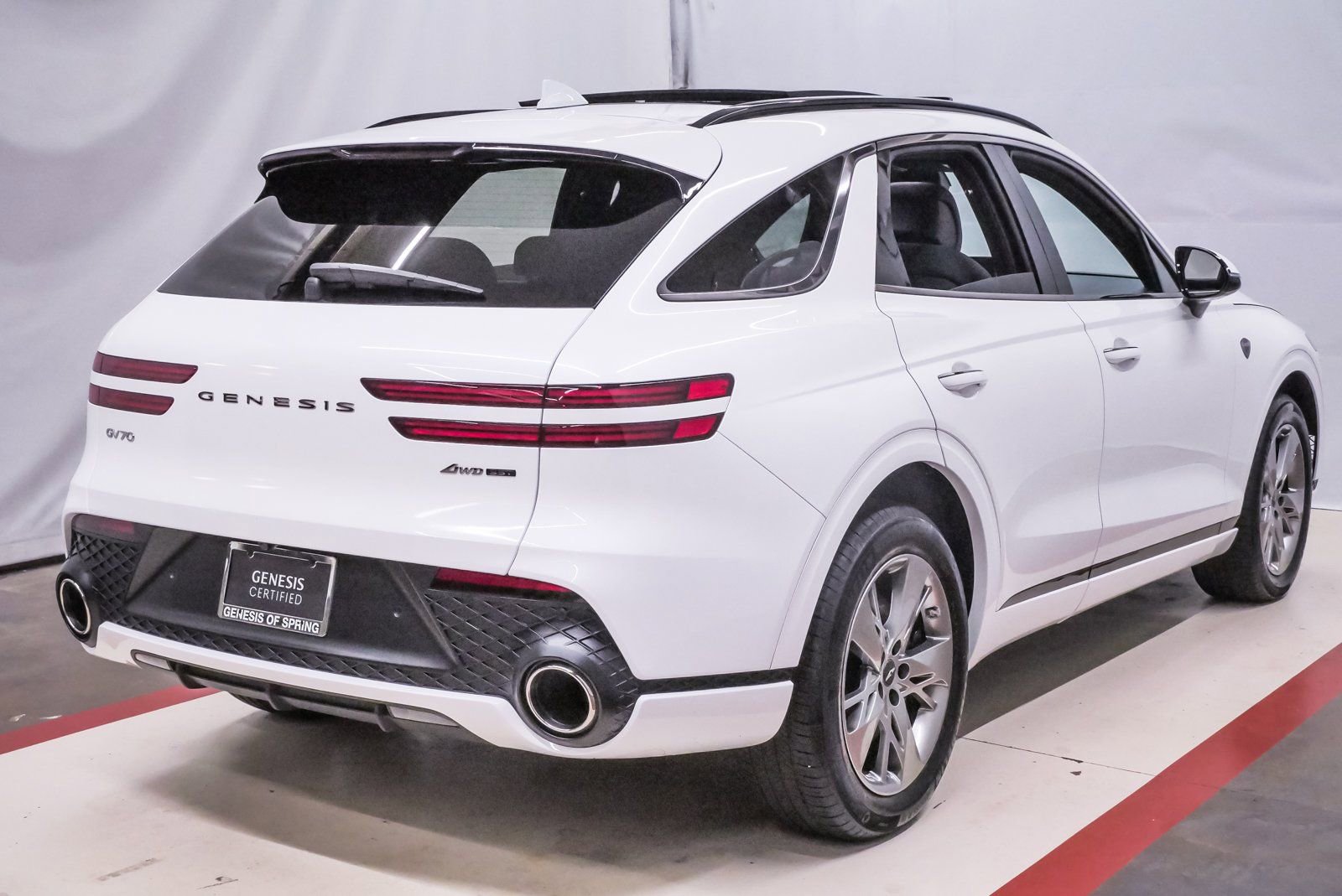Certified 2025 Genesis GV70 3.5T Sport image 6