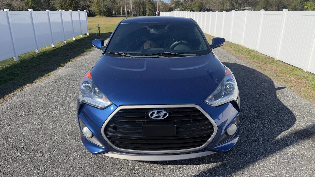 Used 2017 Hyundai Veloster Turbo image 3
