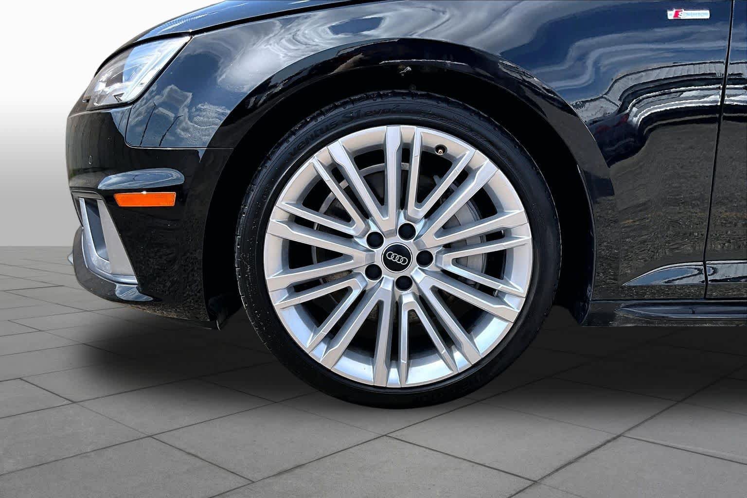 Used 2019 Audi A4 2.0T Premium Plus w/ Premium Plus Package AWD/4WD image 13