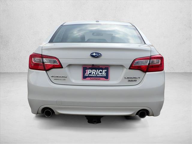 Used 2015 Subaru Legacy 3.6R Limited AWD/4WD image 3