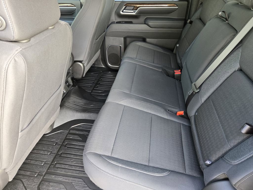 Used 2025 GMC Sierra 2500 SLE w/ SLE Value Package; image 28