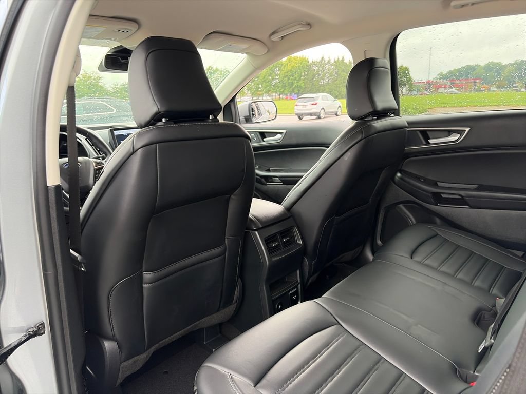 Used 2024 Ford Edge SEL w/ Convenience Package AWD/4WD image 26