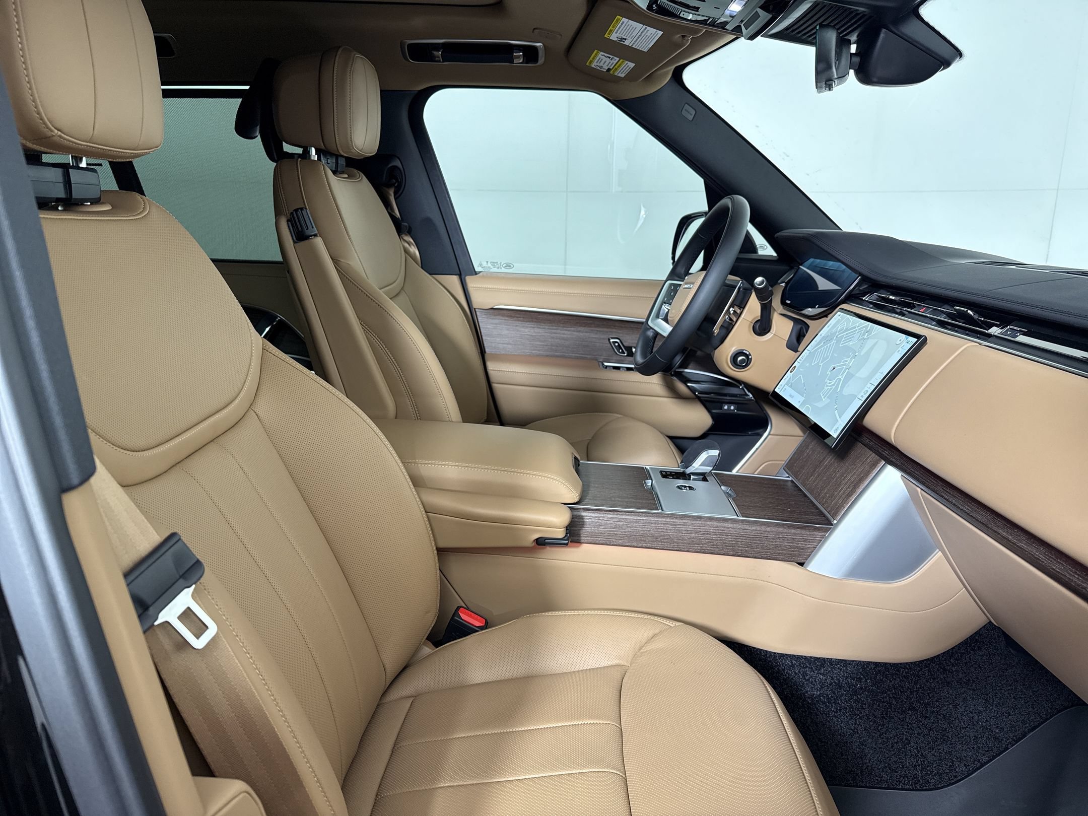 New 2026 Land Rover Range Rover SE AWD/4WD image 28